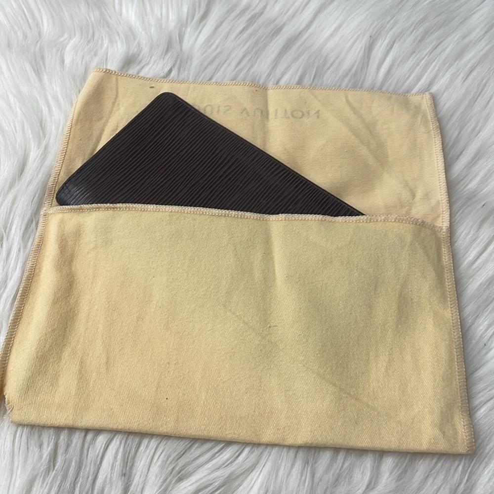 LOUIS VUITTON RARE Epi Leather Porte Cartes Credit Card Holder - Picture 5 of 16